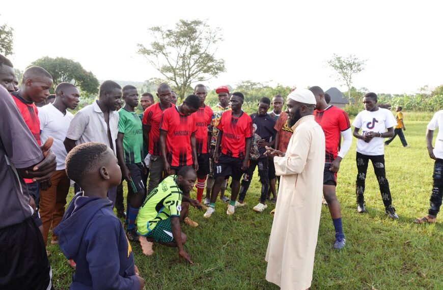 A breathtaking football match between 4 communities in Uganda on Christmas day