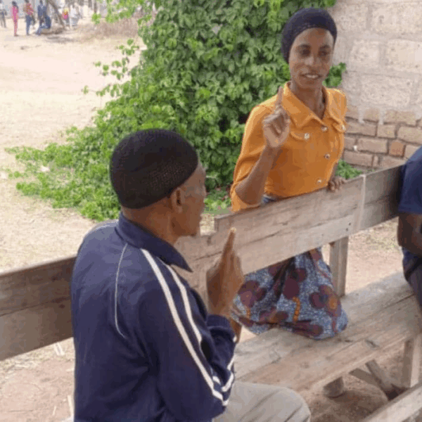 Simple Conversation Led a Young Woman to Embrace the…