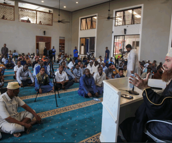 Bringing Hearts Together: Sheikh McCarthy’s Transformative Da’wah Tour in&hellip;
